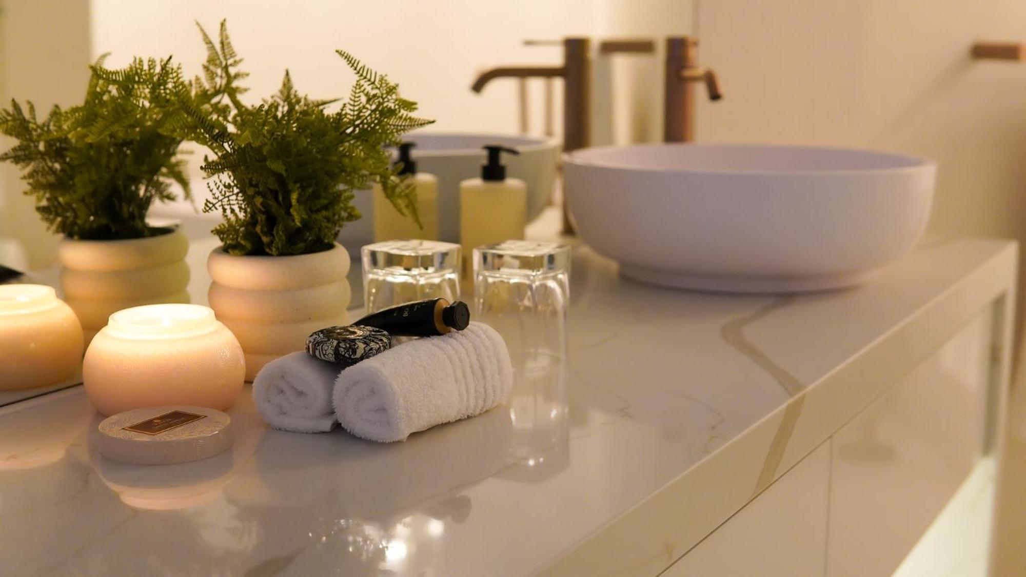 Amare Beachside Luxury Turners Beach エクステリア 写真